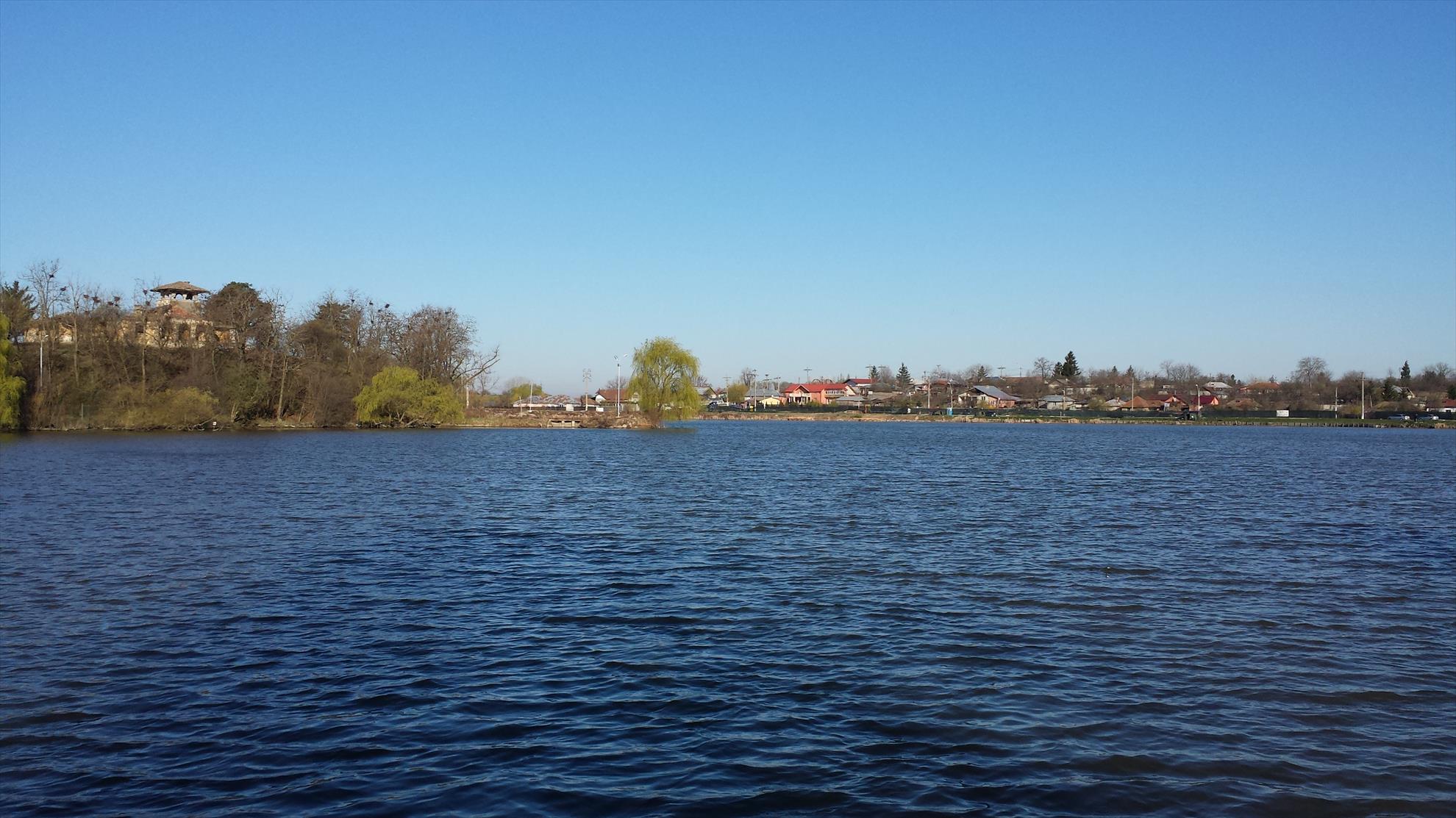 Hermes Peris 4 aprilie 2015 - 20150404084558.jpg